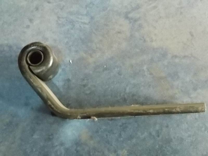 Front steel leaf spring bracket-1