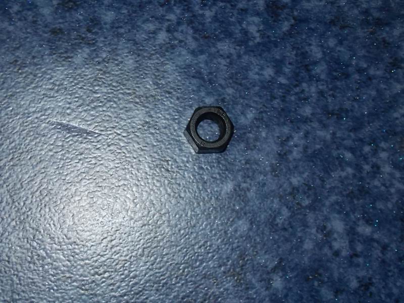 Центральная гайка