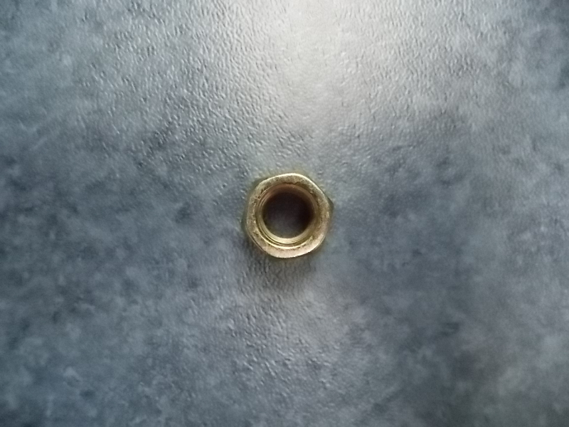 Гайка крепления U-образного болта