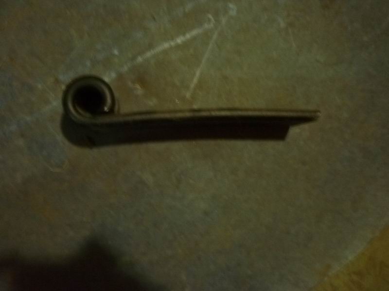 Нижний кронштейн амортизатора (включая втулку)-2