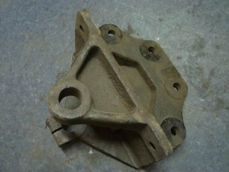 Front bow front bracket-1