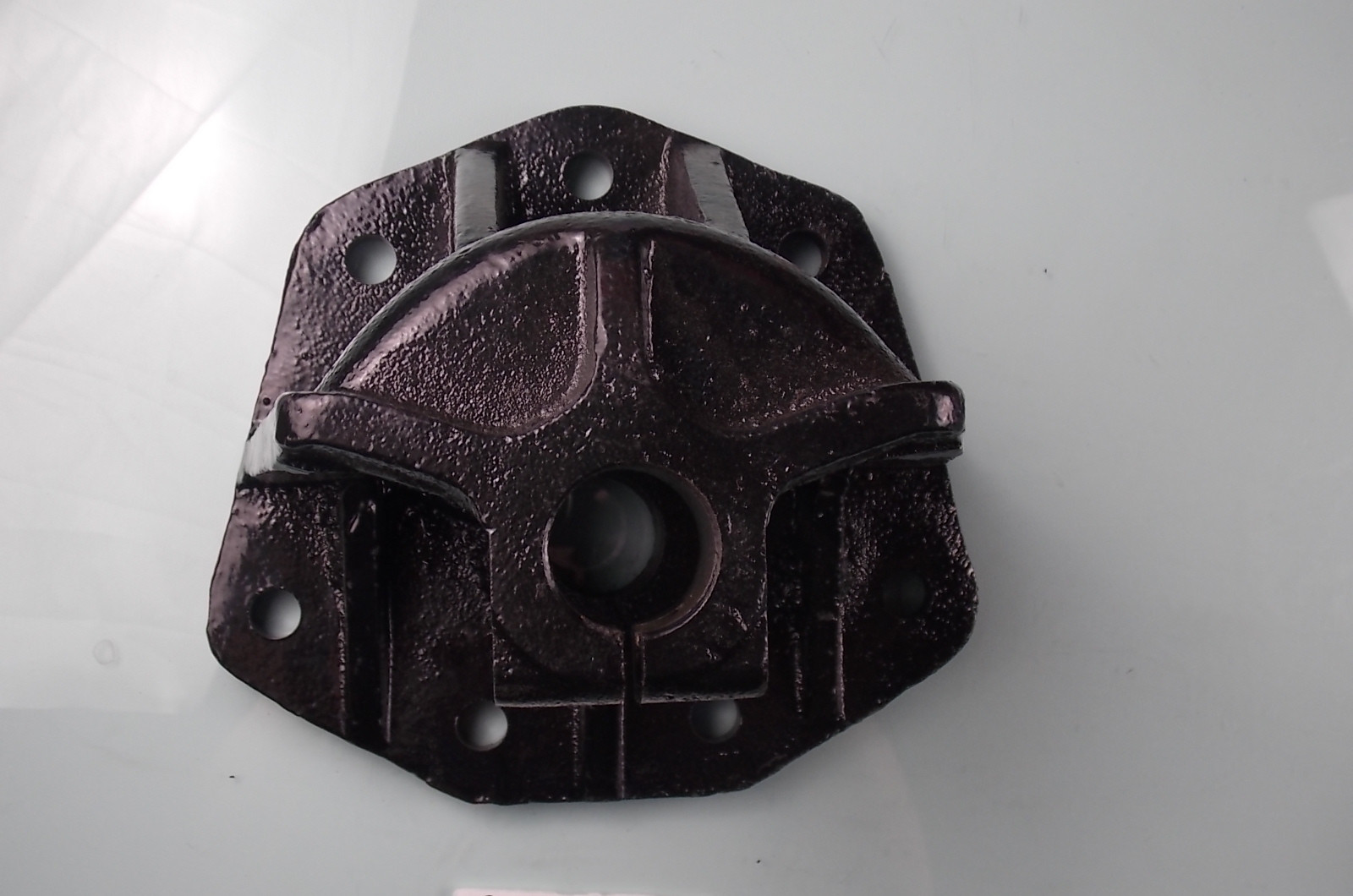 Ear end bracket-rear suspension