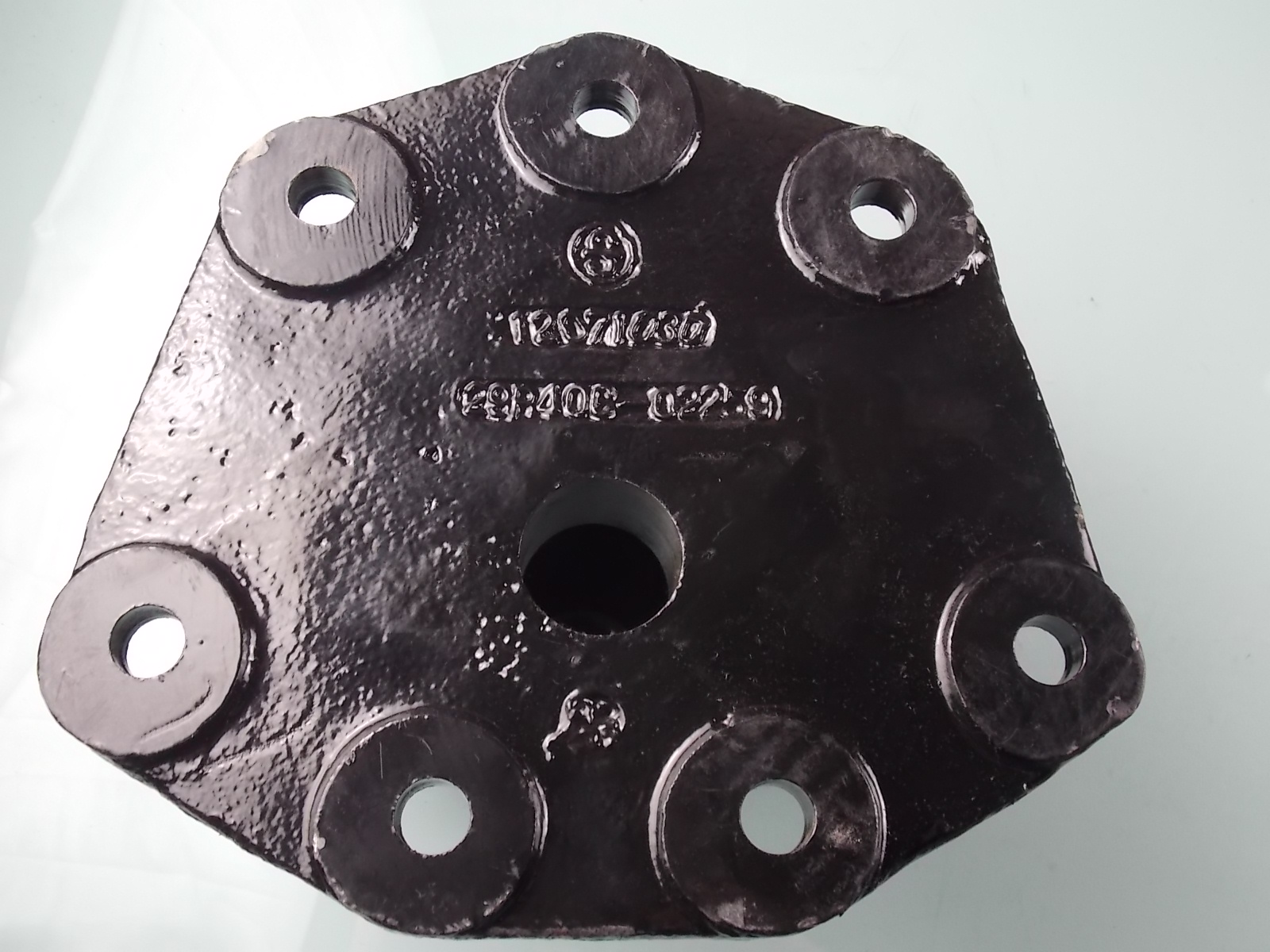 Ear end bracket-rear suspension-2