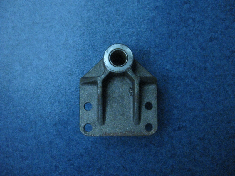 Front leaf spring rear bracket Φ25-75 (process 20); without paint-1