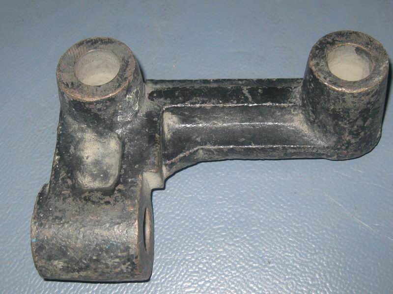 Front shock absorber lower bracket left universal-2