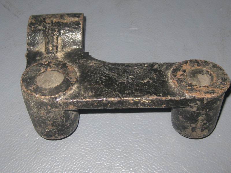 Front shock absorber lower bracket left universal-3