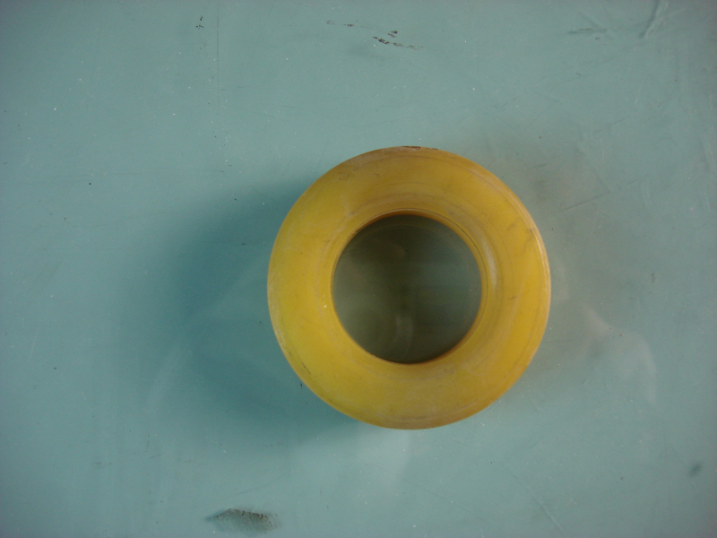 D Front shock absorber lower pin sleeve