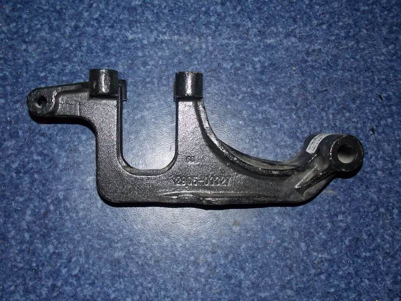 Кронштейн амортизатора, на болтах, нижний левый, HH, Φ 25-1