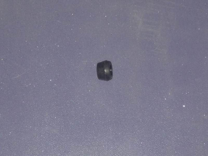 Rubber bushing-shock absorber hanging ring