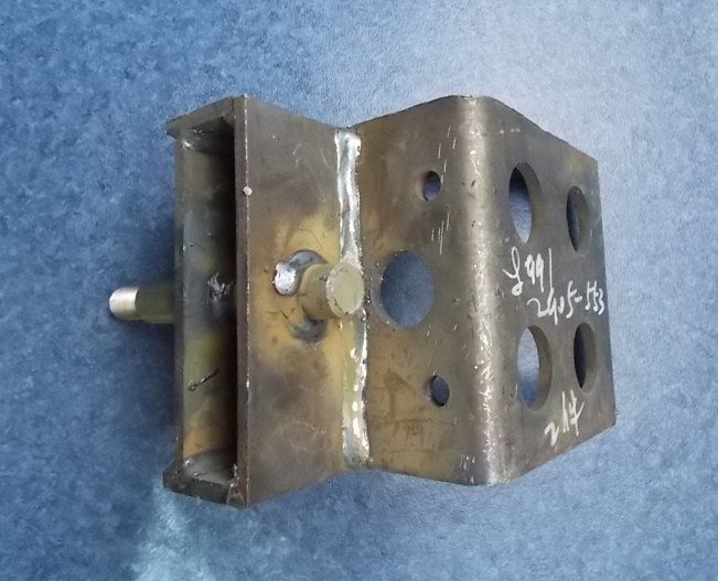 Front shock absorber upper bracket