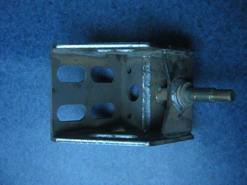 Front shock absorber upper bracket (process 20)-1
