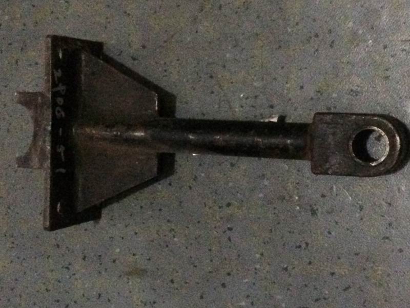 Front stabilizer post