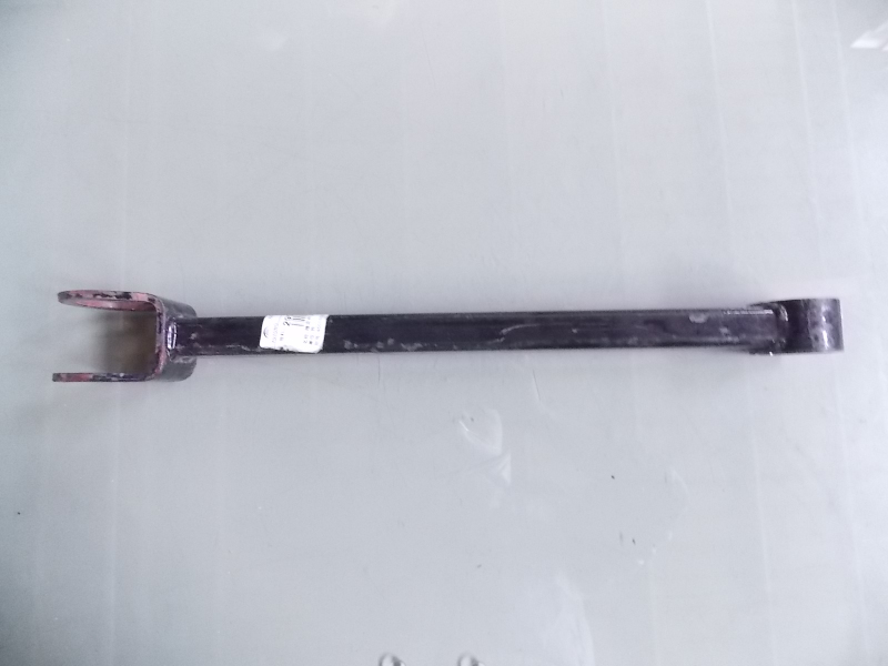 Стабилизирующая тяга вертикальная D 84-1