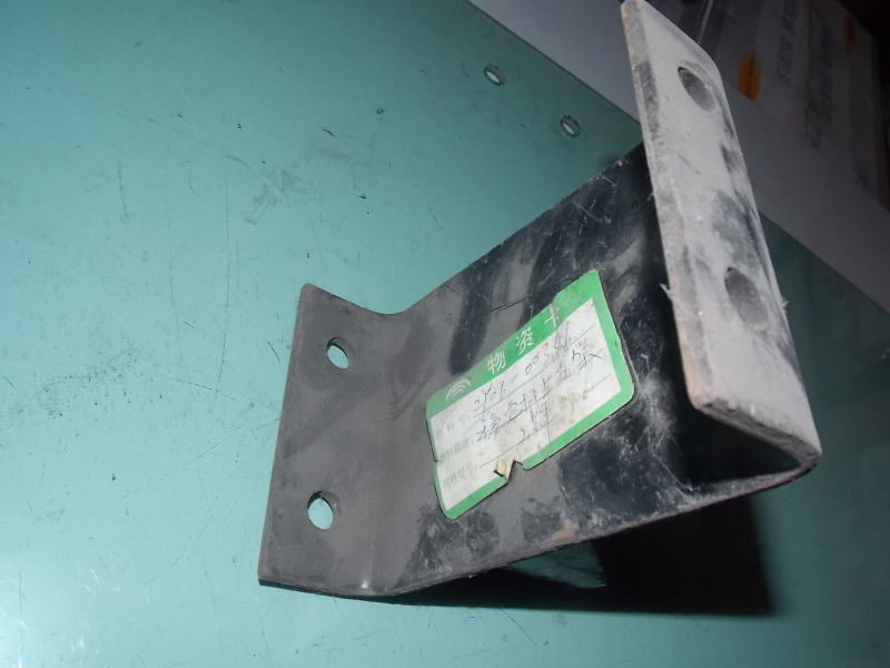 Stabilization rod upper bracket-front suspension-2