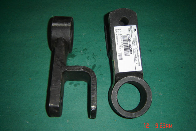Horizontal stabilization rod hanging rod, left, L=130, bushing-3