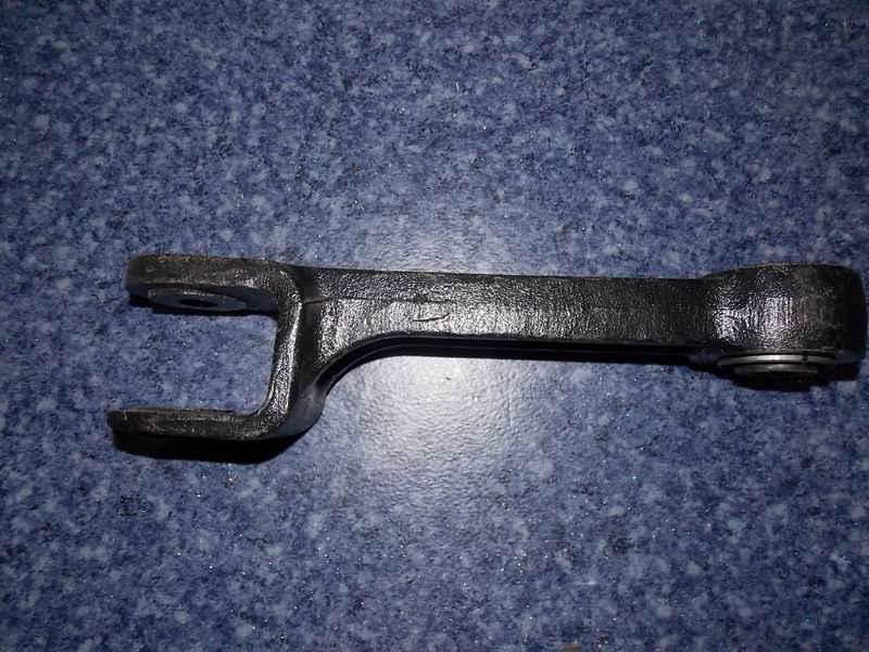 Подвесной стержень горизонтальной стабилизации, L= 260 , втулка