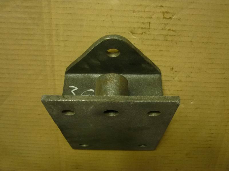 Stabilization rod boom bracket, bolt connection, 47(16)-2
