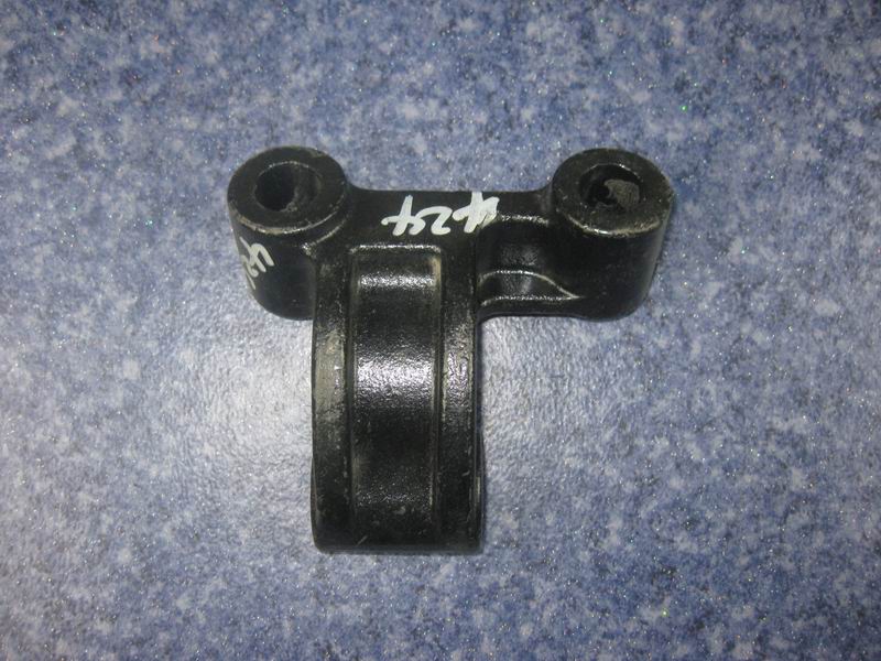 Left side stabilizer lower bracket; right
