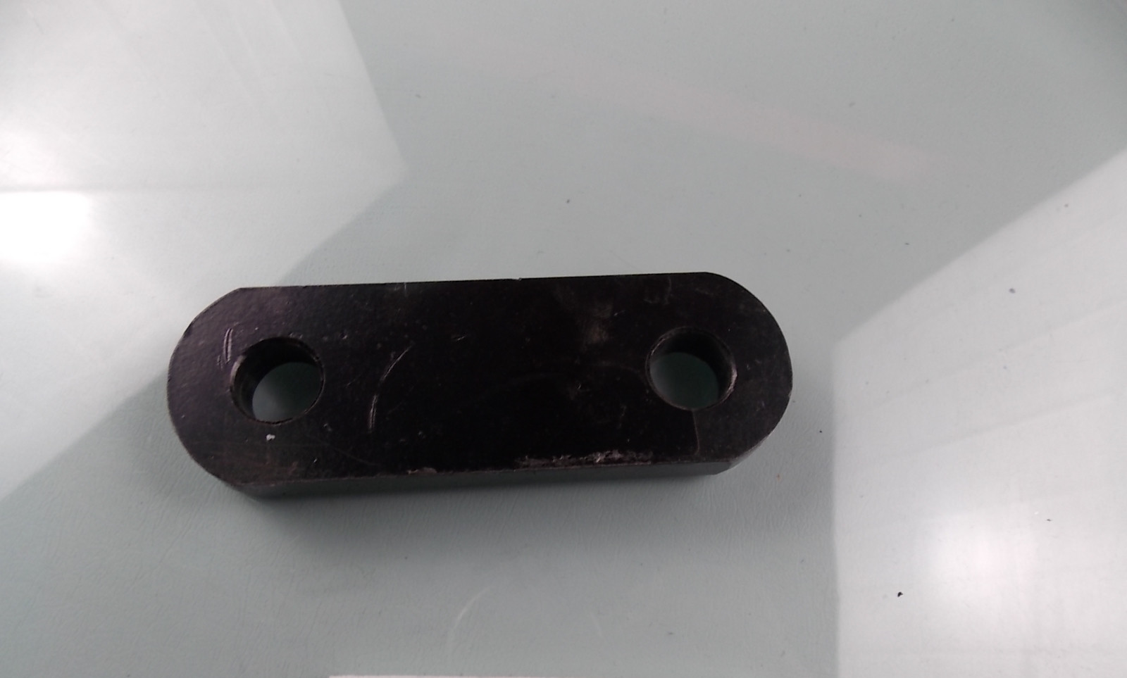 Подвесной стержень горизонтальной стабилизации, левый и правый, L= 80 , втулка