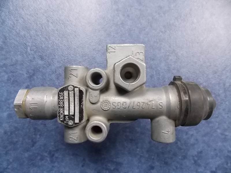 D Height Valve (KNORR, with electric control lifting)-1