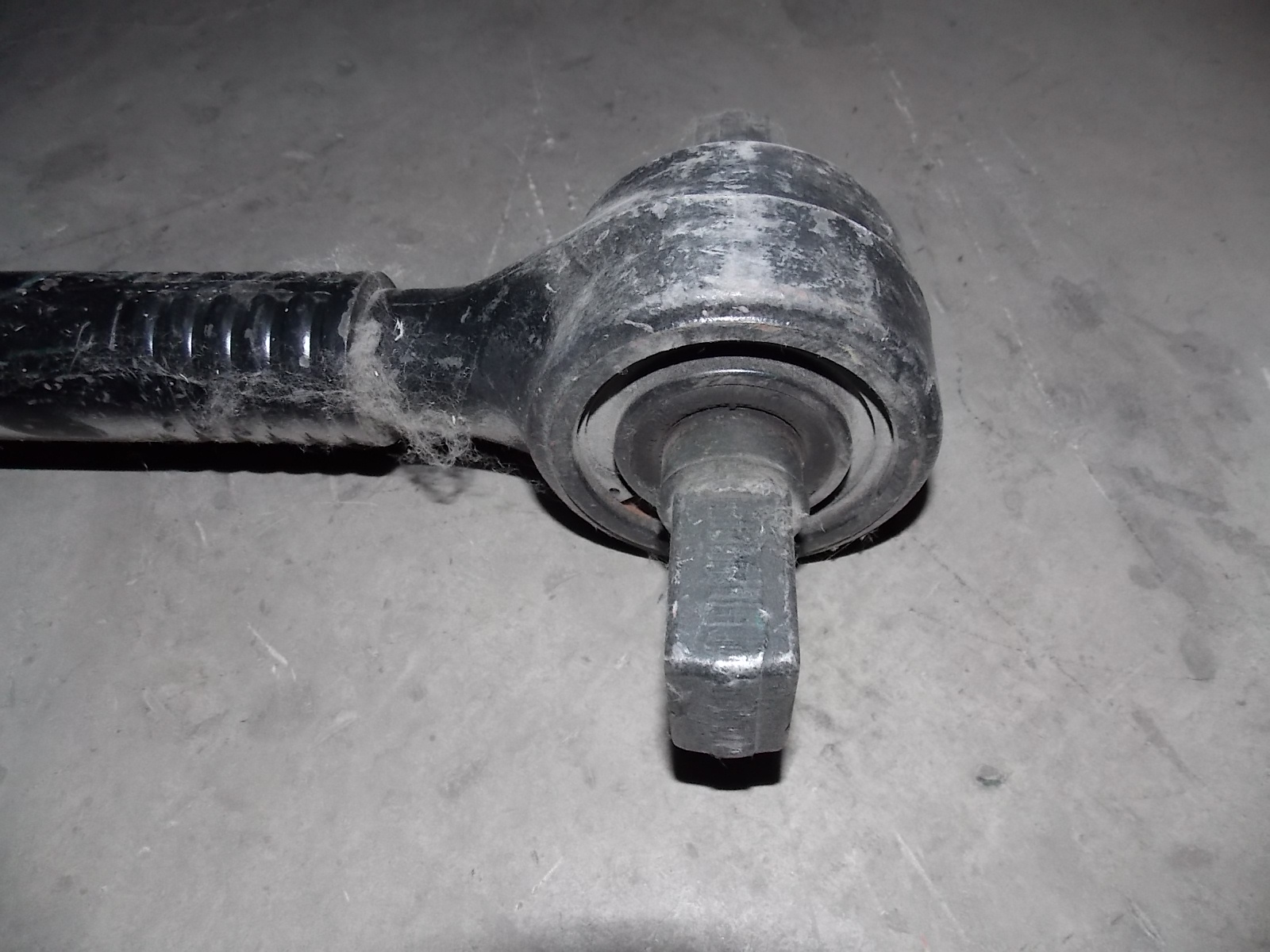 D Thrust rod assembly-1