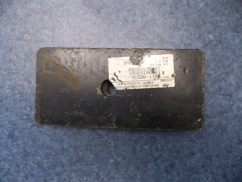 Transition pad (length 210/width 100/angle 3.3/small end thickness 25)-2