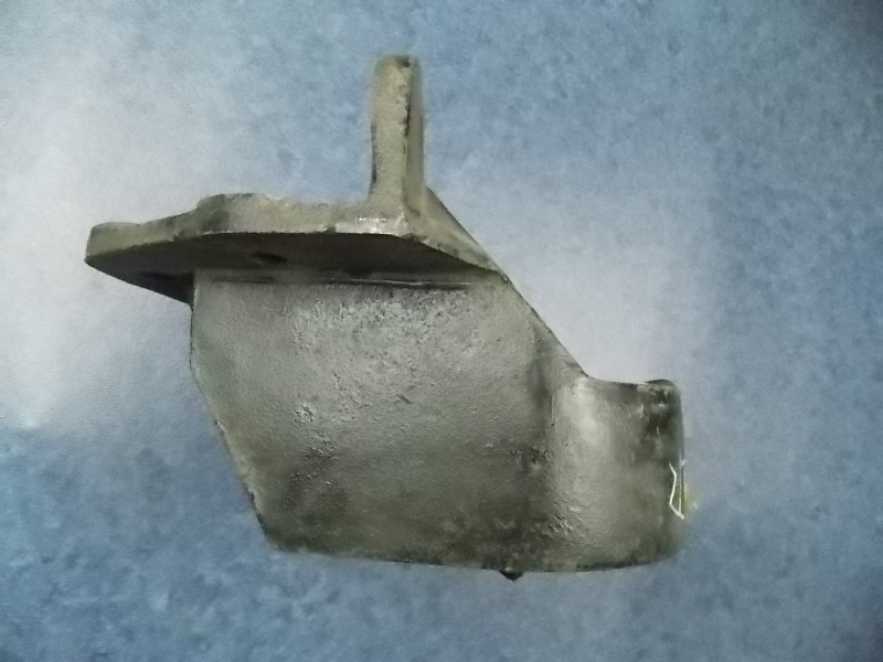 Rear Bow Rear Bracket Left 7m Series (six holes)-1