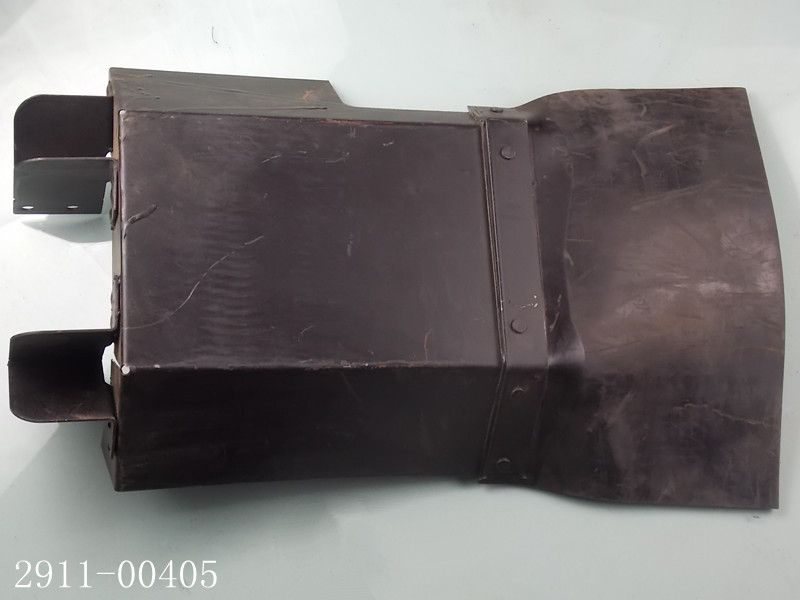 Airbag shield assembly (right)