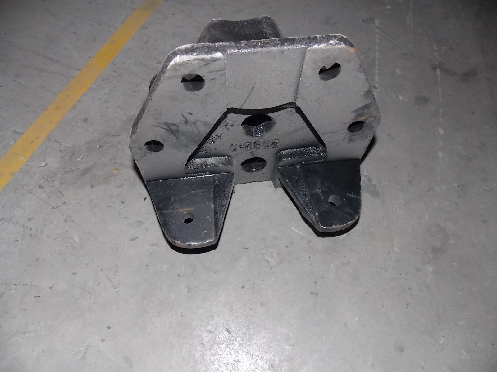 Rear spring fixing bracket-1