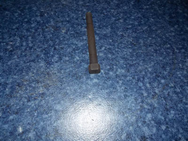 Center bolt-2