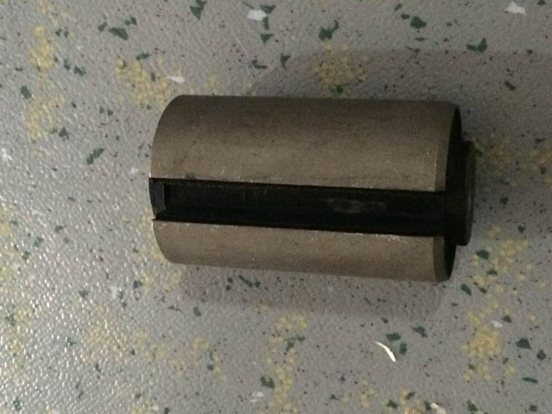 Втулка рессоры (задняя)-1