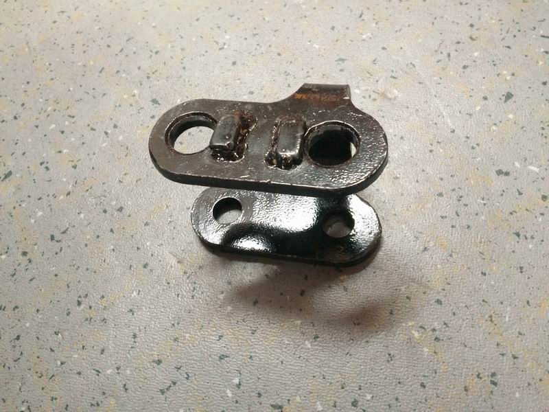 Left hang ears on the back bow-1