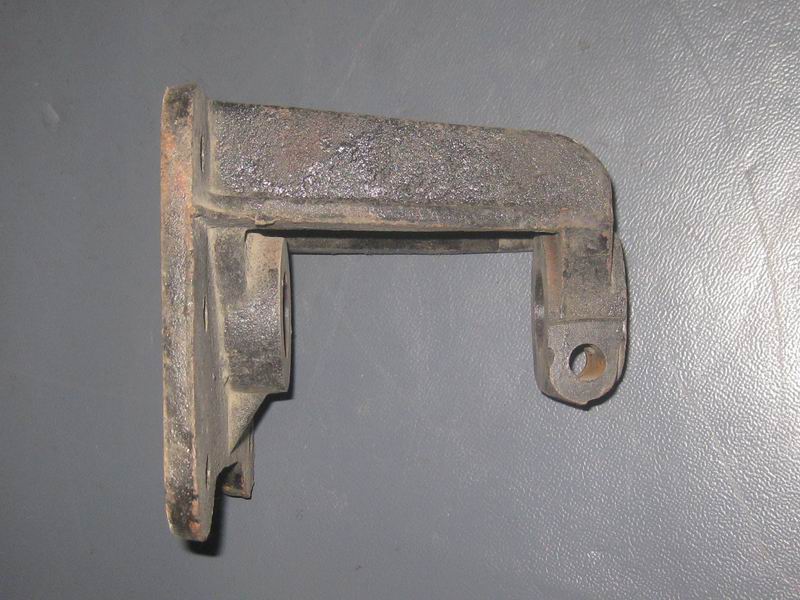 Front bracket of rear bow-4