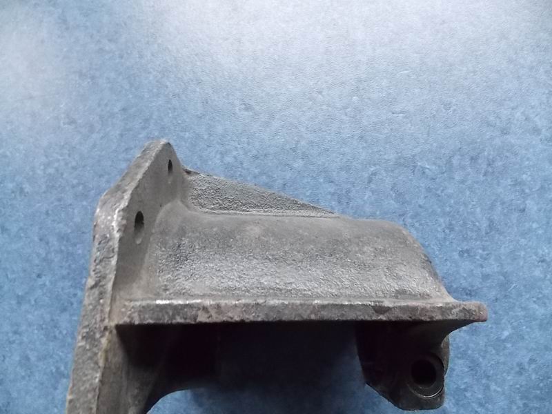 Задний кронштейн задней арки-3