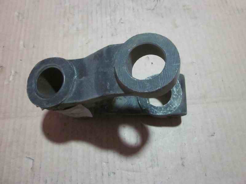 Rear bow hang ear