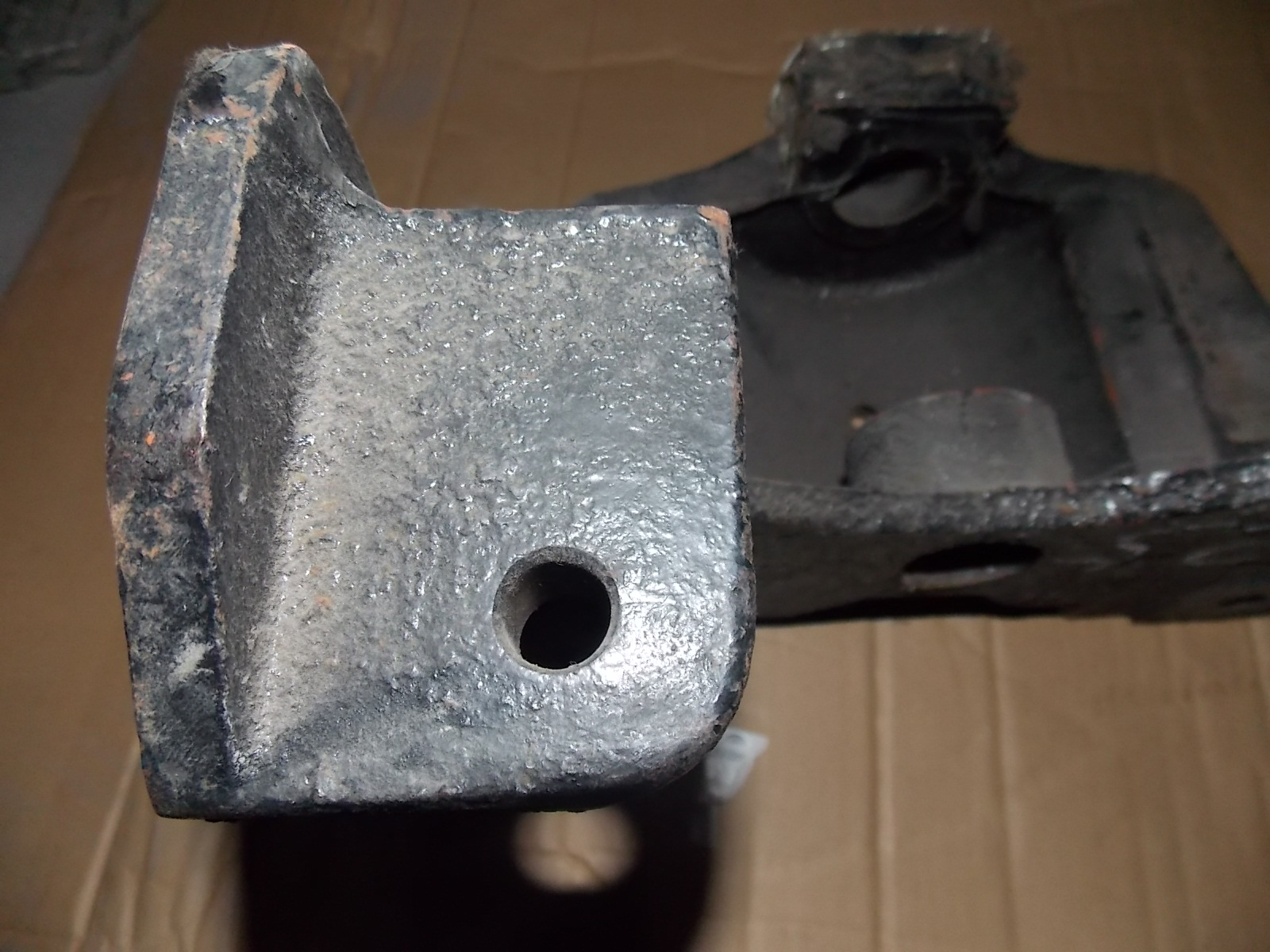 Rear arch rear bracket-1