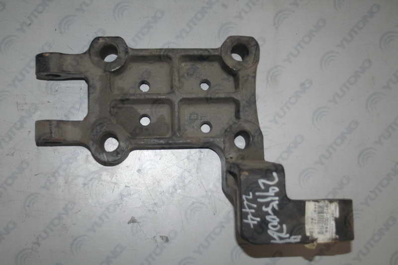Shock Absorber Bracket (lower left)
