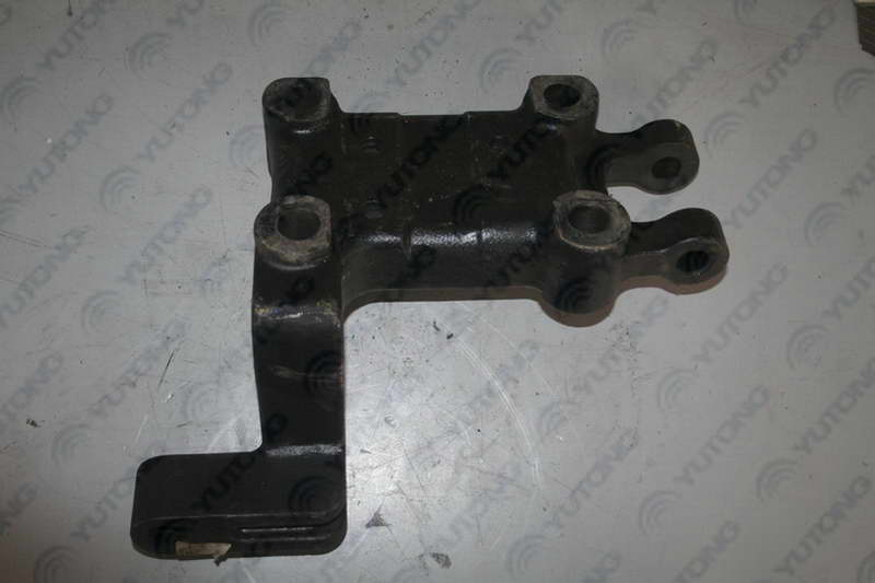 Shock Absorber Bracket (lower left)-2