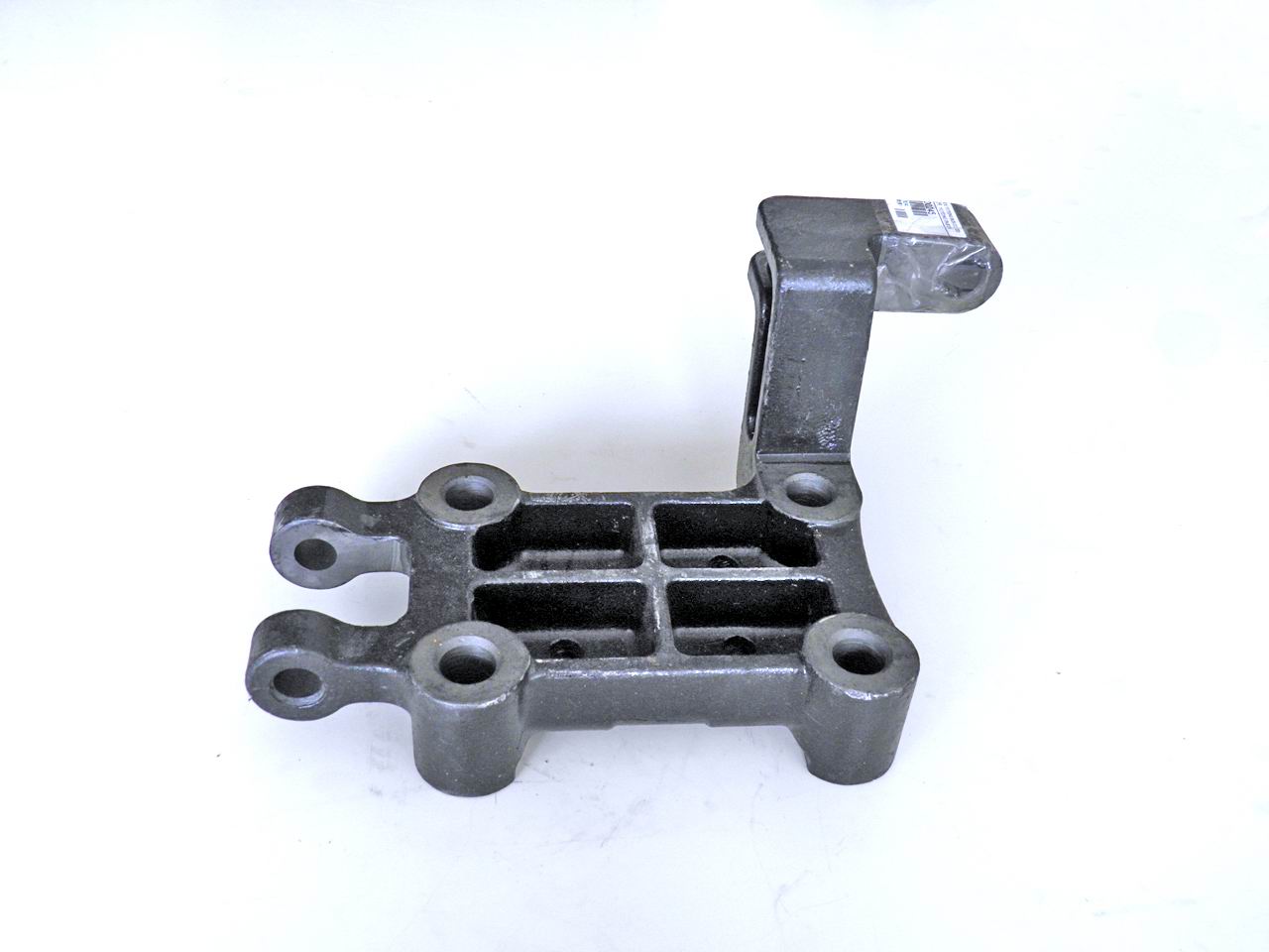 Shock Absorber Bracket (lower right)-2