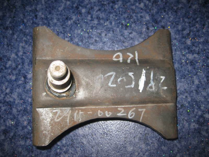 Rear shock absorber upper bracket assembly