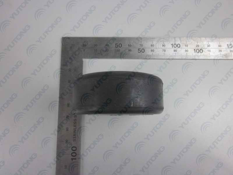 Резиновая крышка амортизатора; удалил так же, как и 2905-00306-2