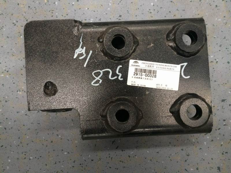 D Front shock absorber lower bracket (left)