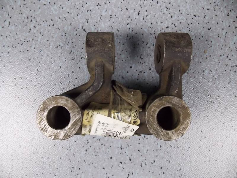 Опора стабилизирующего стержня (открытая промежность) 44 )