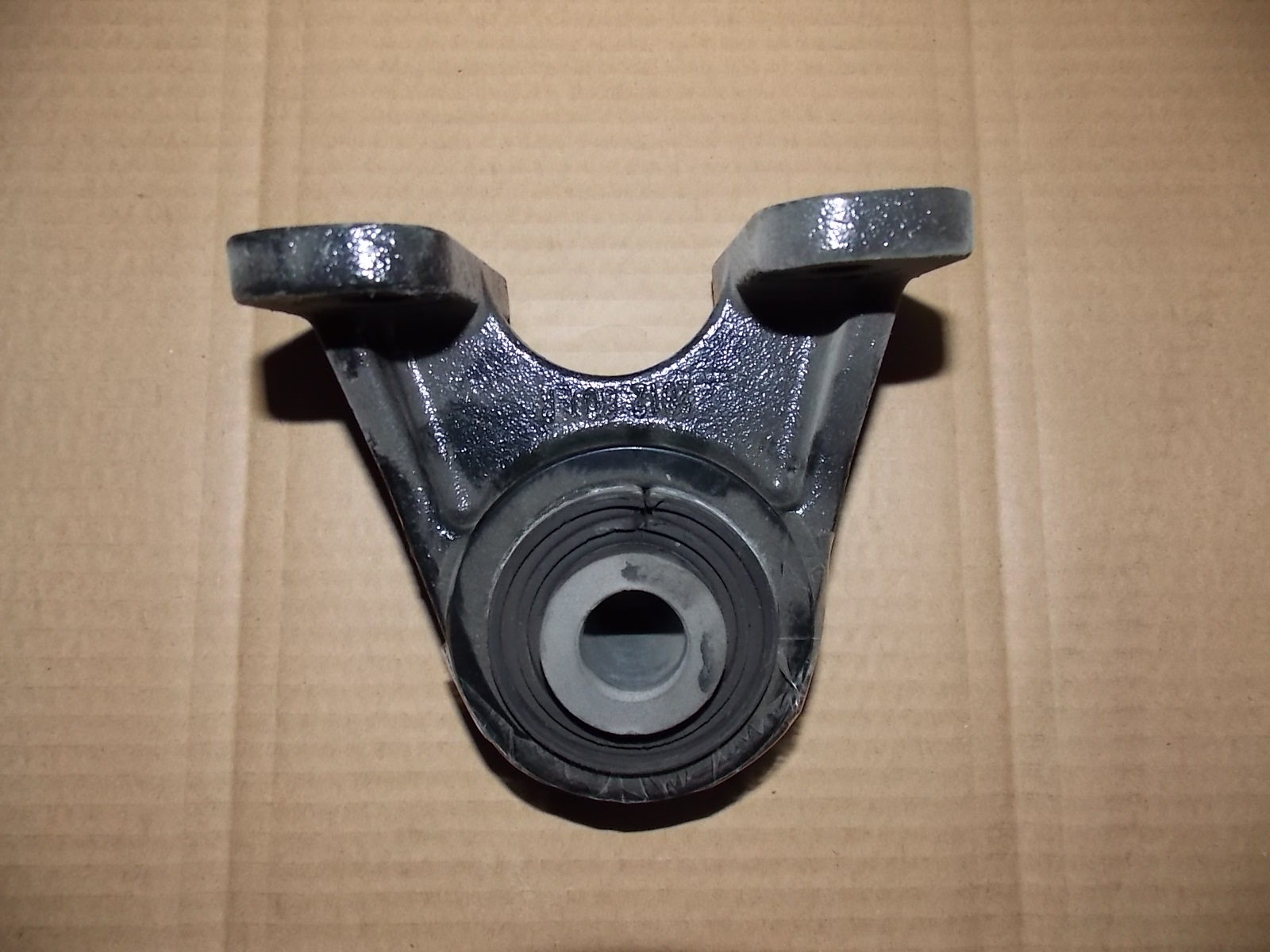 D Horizontal stability rod boom support assembly-1