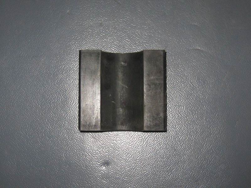 Rear balance rod bushing