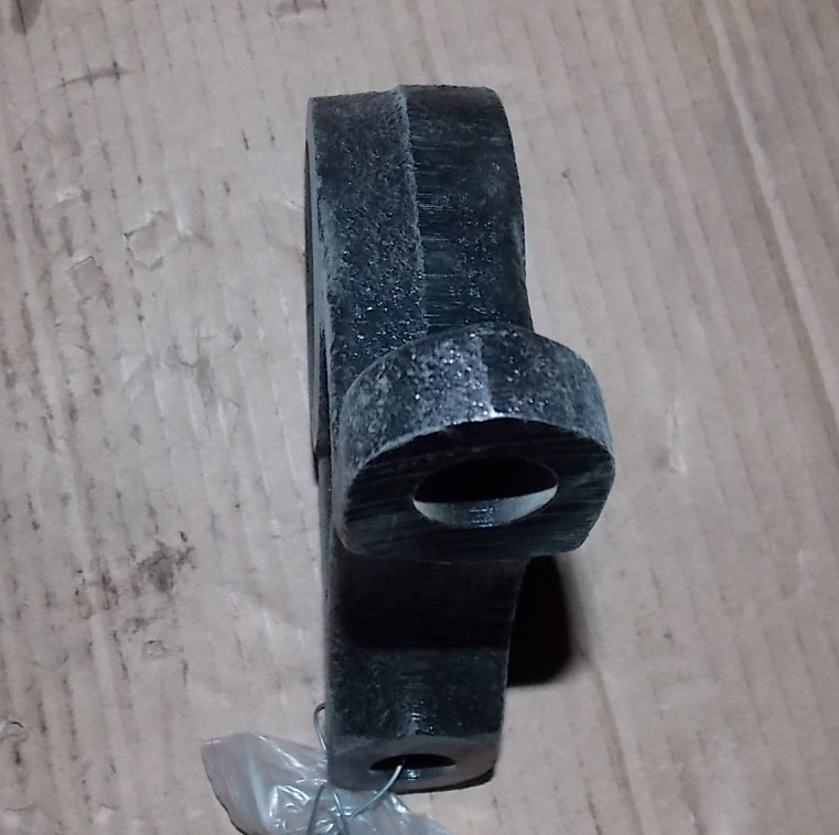 Cross-steady rod boom support-1