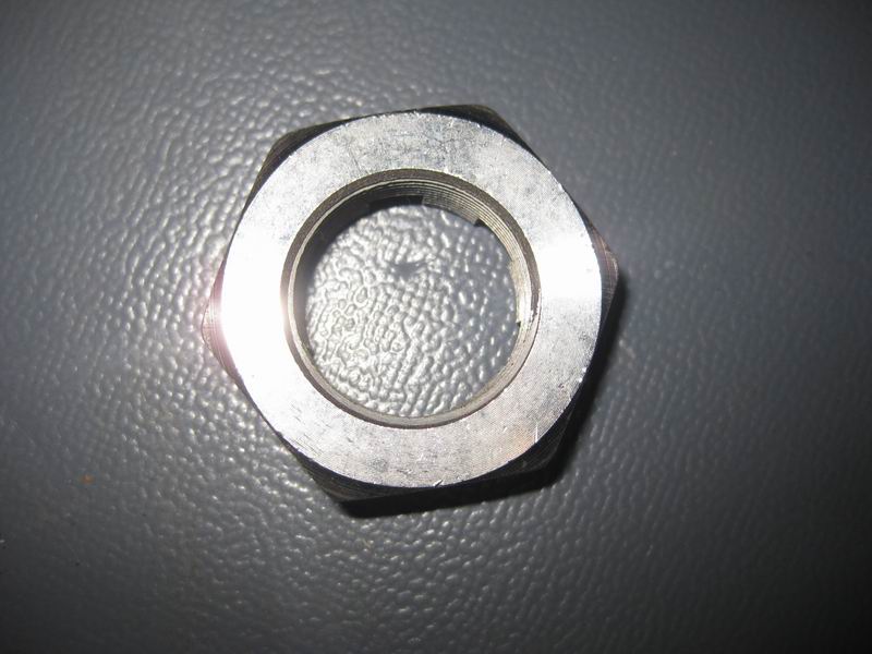 Garden nut-stable rod hanging rod