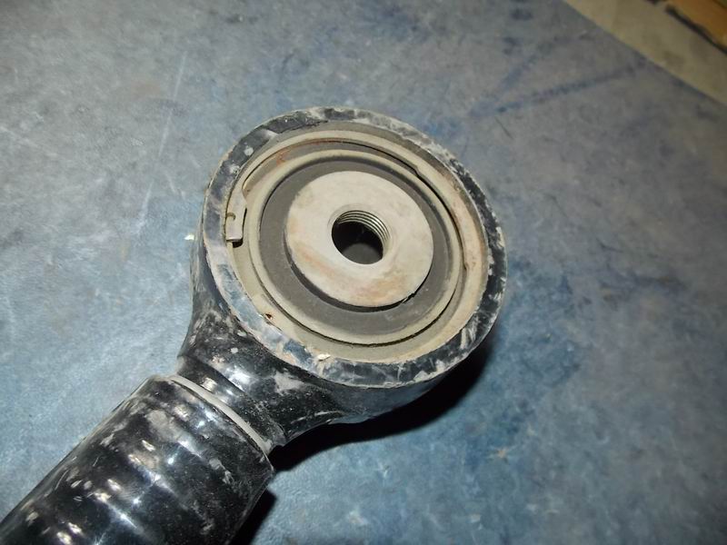 D Rear lower thrust rod assembly (left)-1