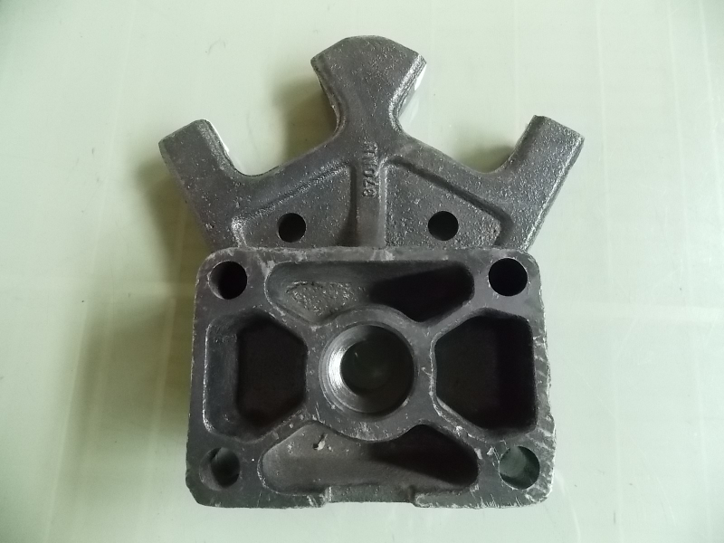Thrust rod bracket, A=60°, H=0, M18*2/ S=115