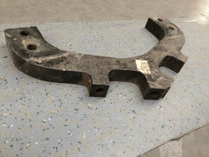 Thrust rod bracket;B=485;A=49°-1